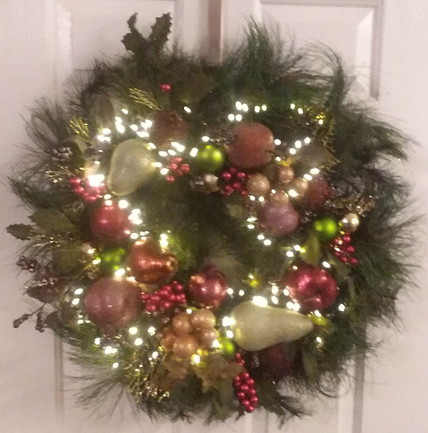 Christmas Pre-lit Wreaths