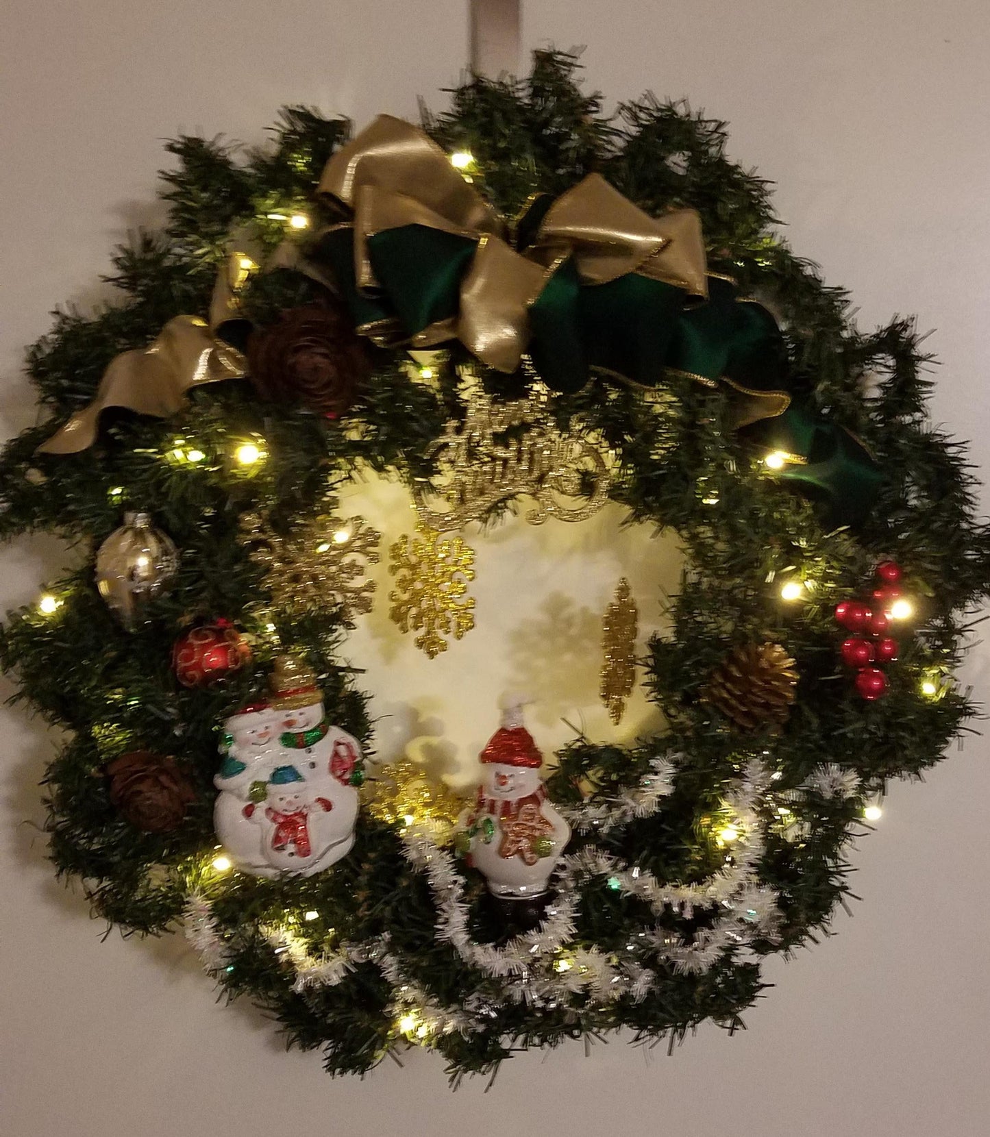 Christmas Pre-lit Wreaths