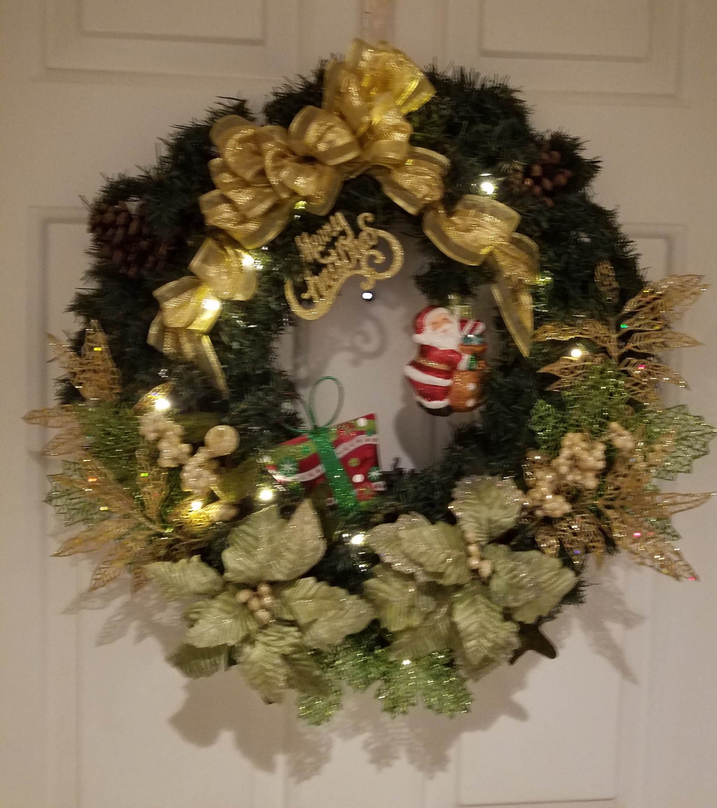 Christmas Pre-lit Wreaths
