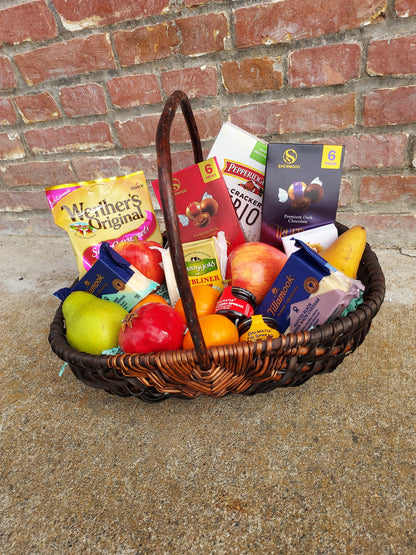 Gourmet Gift Basket